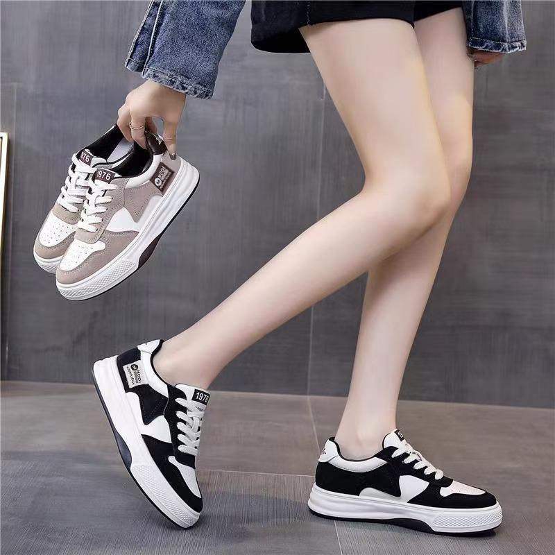 Women Black White Color Block  - огляд і ціна Skateboard